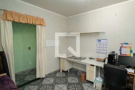 Casa à venda com 600m², 3 quartos e 8 vagas Casa à venda com 600m², 3 quartos e 8 vagasEscritório