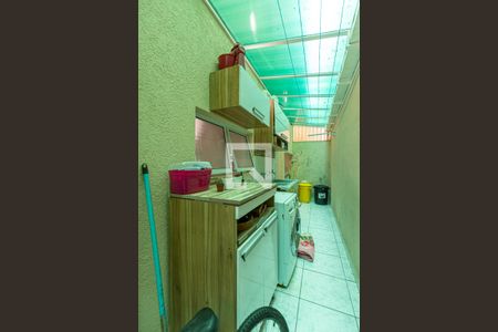 Casa à venda com 137m², 4 quartos e 2 vagas Casa à venda com 137m², 4 quartos e 2 vagasÁrea de Serviço