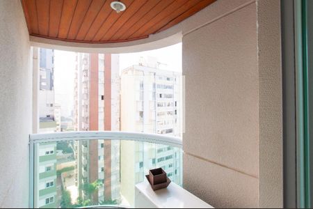 Varanda da Sala de apartamento para alugar com 2 quartos, 75m² em Pinheiros, São Paulo
