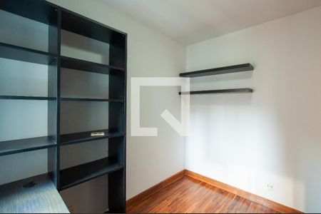 Apartamento para alugar com 75m², 2 quartos e 2 vagasQuarto