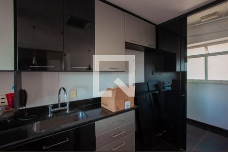 Apartamento para alugar com 75m², 2 quartos e 2 vagasCozinha