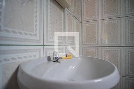 Casa à venda com 60m², 3 quartos e 5 vagasBanheiro