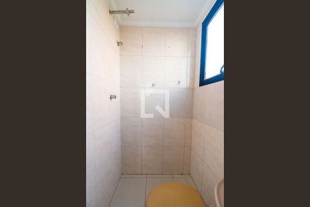 Apartamento à venda com 97m², 2 quartos e 1 vagaBanheiro de serviço 