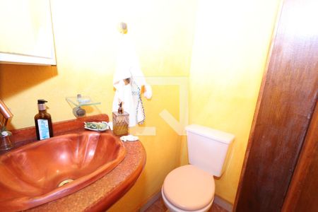 Casa à venda com 300m², 3 quartos e 4 vagasLavabo