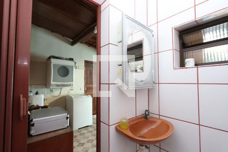 Casa à venda com 300m², 3 quartos e 4 vagasBanheiro