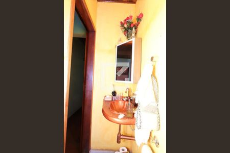 Casa à venda com 300m², 3 quartos e 4 vagasLavabo