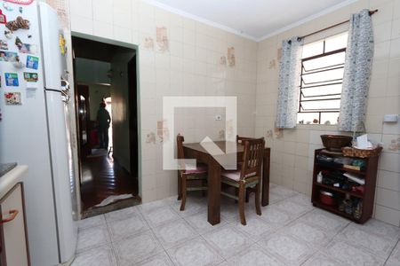 Casa à venda com 300m², 3 quartos e 4 vagasCopa