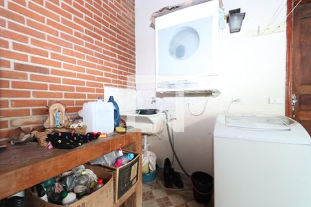 Casa à venda com 300m², 3 quartos e 4 vagasLavanderia