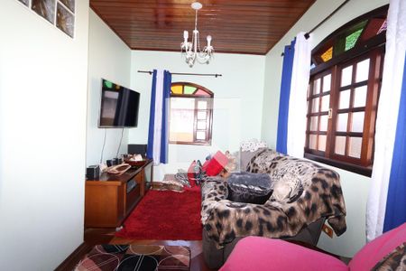 Sala de casa à venda com 3 quartos, 300m² em Vila Califórnia, São Paulo
