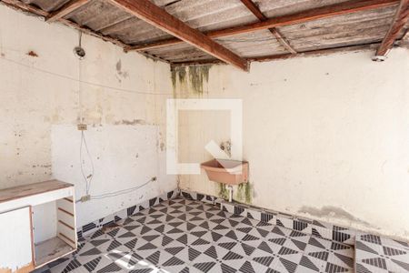 Casa para alugar com 80m², 2 quartos e 1 vagaÁrea de Serviço 2