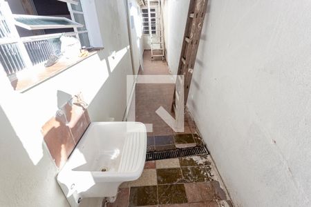 Casa para alugar com 80m², 2 quartos e 1 vagaÁrea de Serviço 1
