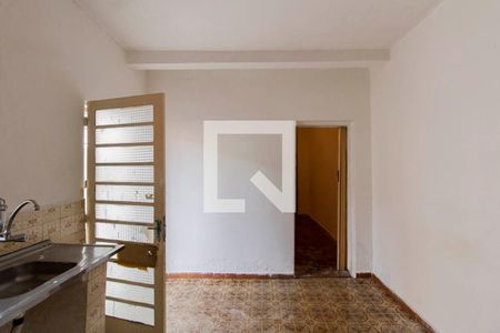 Cozinha  de casa para alugar com 1 quarto, 48m² em Jardim Santa Maria, São Paulo