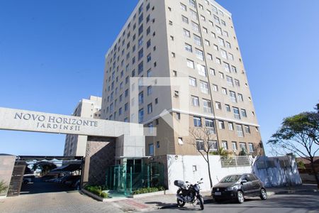 Apartamento para alugar com 52m², 2 quartos e 1 vagaFachada