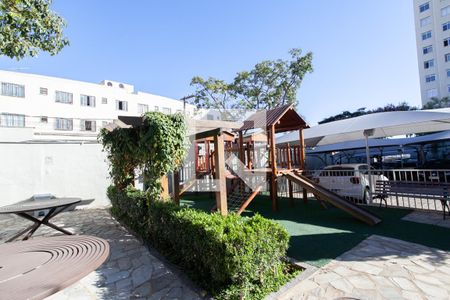 Apartamento para alugar com 52m², 2 quartos e 1 vagaÁrea comum - Playground