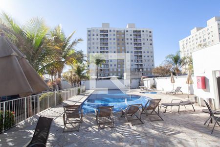 Apartamento para alugar com 52m², 2 quartos e 1 vagaÁrea comum - Piscina