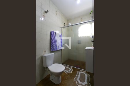 Casa à venda com 139m², 3 quartos e 2 vagas Casa à venda com 139m², 3 quartos e 2 vagasBanheiro