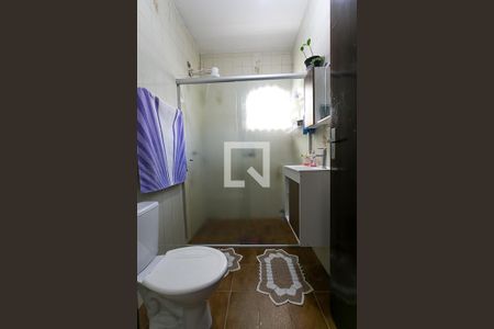 Casa à venda com 139m², 3 quartos e 2 vagas Casa à venda com 139m², 3 quartos e 2 vagasBanheiro