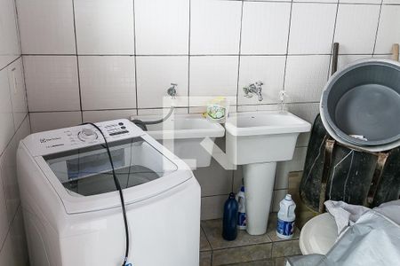 Casa à venda com 139m², 3 quartos e 2 vagas Casa à venda com 139m², 3 quartos e 2 vagasÁrea de Serviço