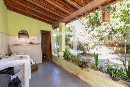 Casa à venda com 240m², 4 quartos e 4 vagasÁrea de Serviço