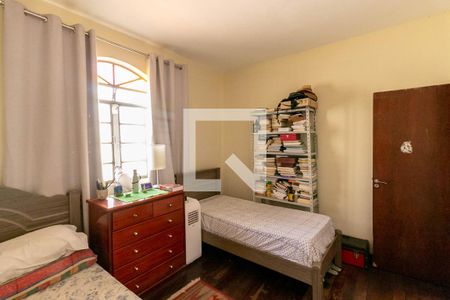 Casa à venda com 240m², 4 quartos e 4 vagasQuarto 3