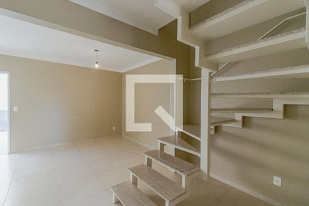 Sala de casa de condomínio para alugar com 3 quartos, 140m² em Fazenda Felicidade, São José do Rio Preto 