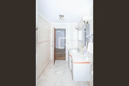 Apartamento para alugar com 240m², 3 quartos e 3 vagasBanheiro