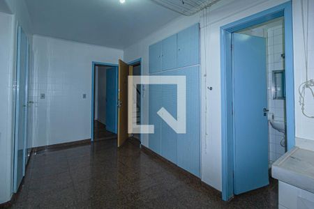 Apartamento para alugar com 240m², 3 quartos e 3 vagasÁrea de Serviço