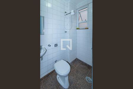 Apartamento para alugar com 240m², 3 quartos e 3 vagasBanheiro de serviço