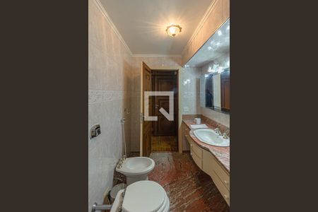 Apartamento para alugar com 240m², 3 quartos e 3 vagasBanheiro da Suíte