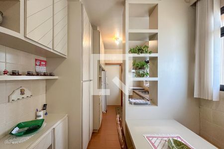 Apartamento para alugar com 180m², 3 quartos e 2 vagasCozinha