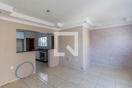Sala de casa para alugar com 1 quarto, 60m² em Jardim Laone, São Paulo