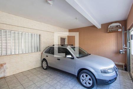 Garagem de casa para alugar com 1 quarto, 60m² em Jardim Laone, São Paulo