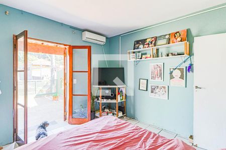 Casa à venda com 300m², 3 quartos e 2 vagas Casa à venda com 300m², 3 quartos e 2 vagasQuarto 1