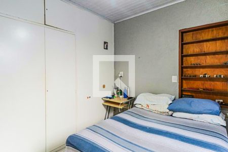 Casa à venda com 300m², 3 quartos e 2 vagas Casa à venda com 300m², 3 quartos e 2 vagasQuarto 2