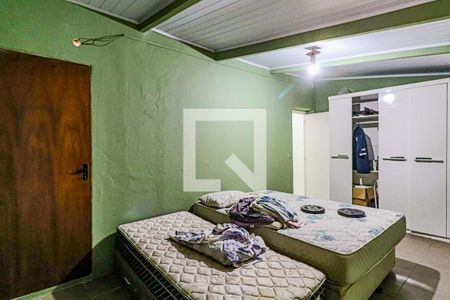 Casa à venda com 300m², 3 quartos e 2 vagas Casa à venda com 300m², 3 quartos e 2 vagasQuarto 3