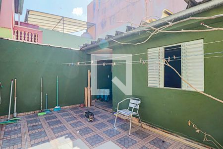 Casa à venda com 300m², 3 quartos e 2 vagas Casa à venda com 300m², 3 quartos e 2 vagasQuintal