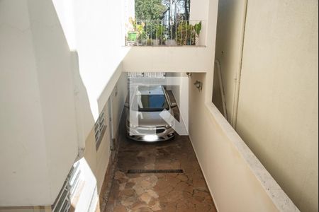 Casa para alugar com 197m², 3 quartos e 4 vagas Casa para alugar com 197m², 3 quartos e 4 vagasVista do Quarto de Serviço