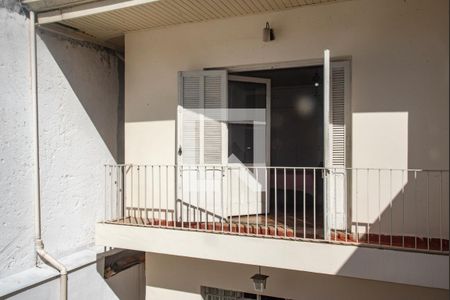 Casa para alugar com 197m², 3 quartos e 4 vagas Casa para alugar com 197m², 3 quartos e 4 vagasVista da Área de Serviço 2