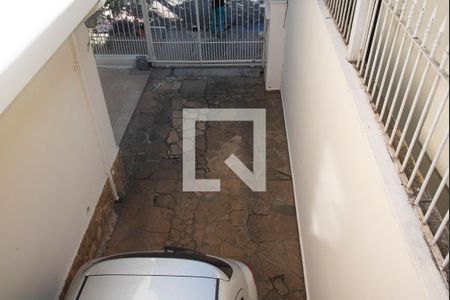Casa para alugar com 197m², 3 quartos e 4 vagas Casa para alugar com 197m², 3 quartos e 4 vagasVista da Varanda do Corredor do 2° Piso