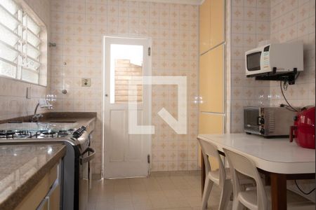 Casa para alugar com 197m², 3 quartos e 4 vagas Casa para alugar com 197m², 3 quartos e 4 vagasCozinha