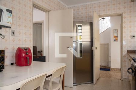 Casa para alugar com 197m², 3 quartos e 4 vagas Casa para alugar com 197m², 3 quartos e 4 vagasCozinha