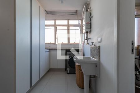 Apartamento à venda com 138m², 2 quartos e 2 vagasLavanderia
