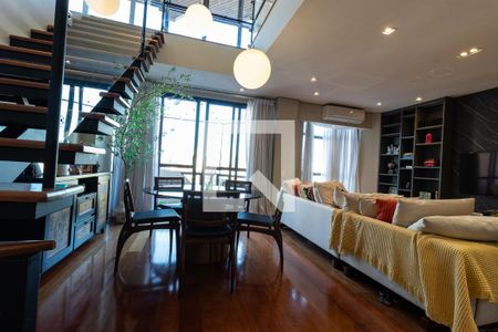 Sala de apartamento à venda com 2 quartos, 138m² em Jardins, São Paulo