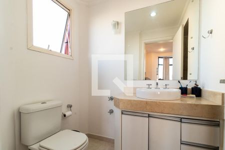 Banheiro da Suíte 1 de apartamento à venda com 2 quartos, 138m² em Jardins, São Paulo