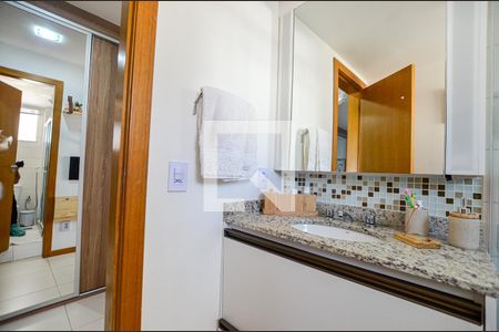 Casa à venda com 247m², 3 quartos e 1 vaga Casa à venda com 247m², 3 quartos e 1 vagaBanheiro da Suite Master