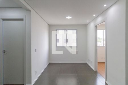 Apartamento para alugar com 40m², 2 quartos e sem vagaSala e Cozinha Integrada
