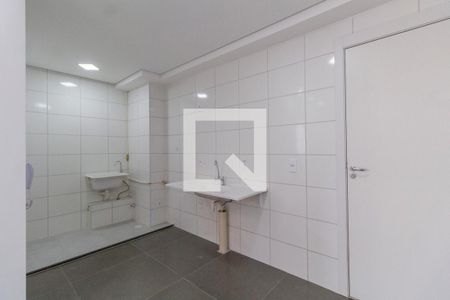Apartamento para alugar com 40m², 2 quartos e sem vagaSala / Cozinha e Área de Serviço