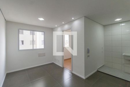 Apartamento para alugar com 2 quartos, 40m² em Jardim Santo Antonio, São Paulo