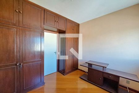 Quarto 1 de apartamento para alugar com 2 quartos, 54m² em Riachuelo, Rio de Janeiro