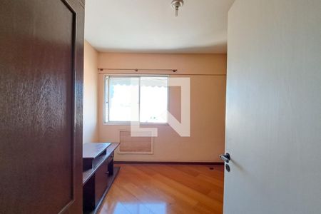 Quarto 1 de apartamento para alugar com 2 quartos, 54m² em Riachuelo, Rio de Janeiro